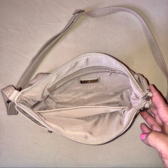 Rosetti | Bone Colored Crossbody Bag - Picture 4 of 7